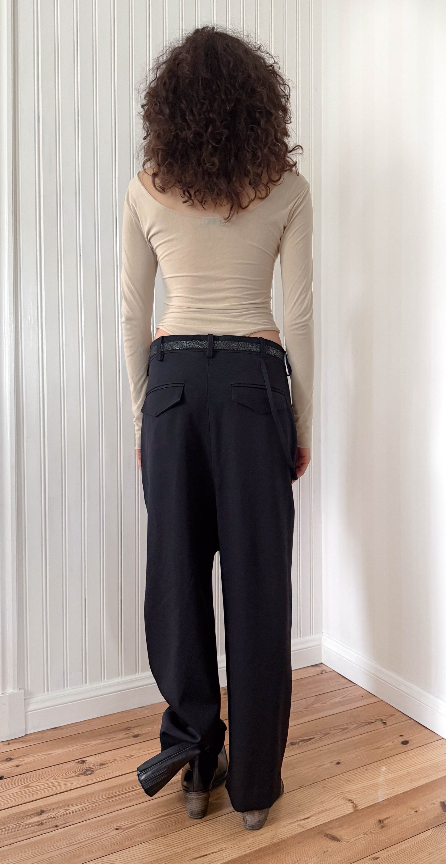THYRA TROUSERS BLACK WOOL