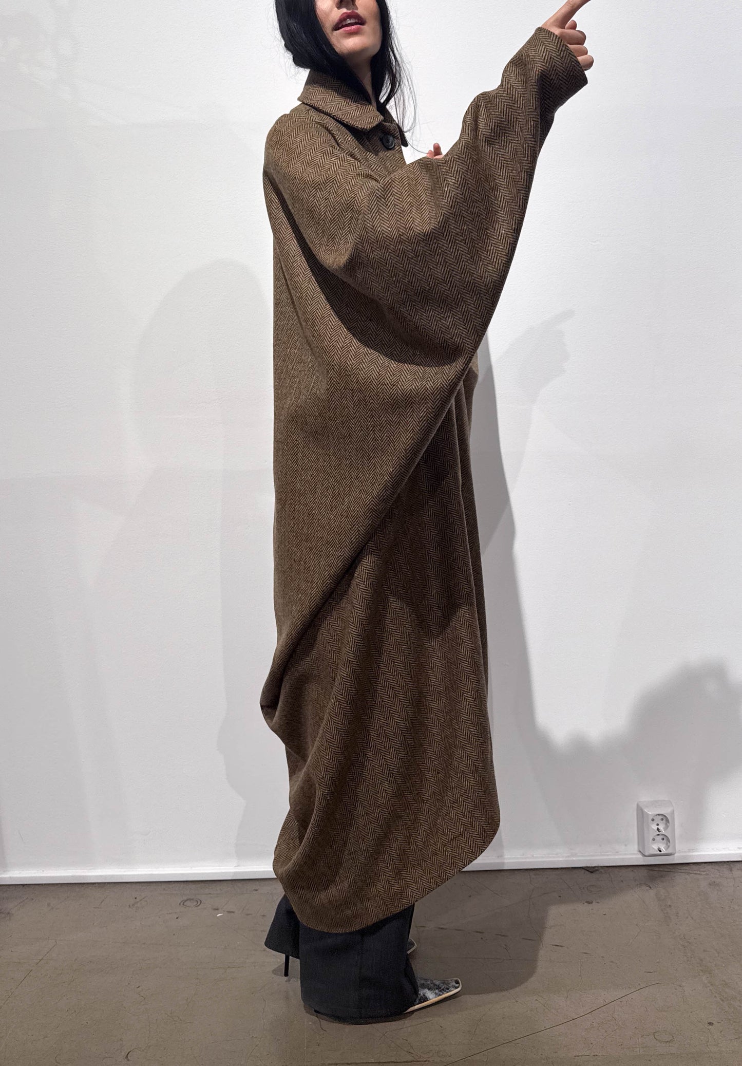 CARLA COAT HERRINGBONE DONEGAL TWEED