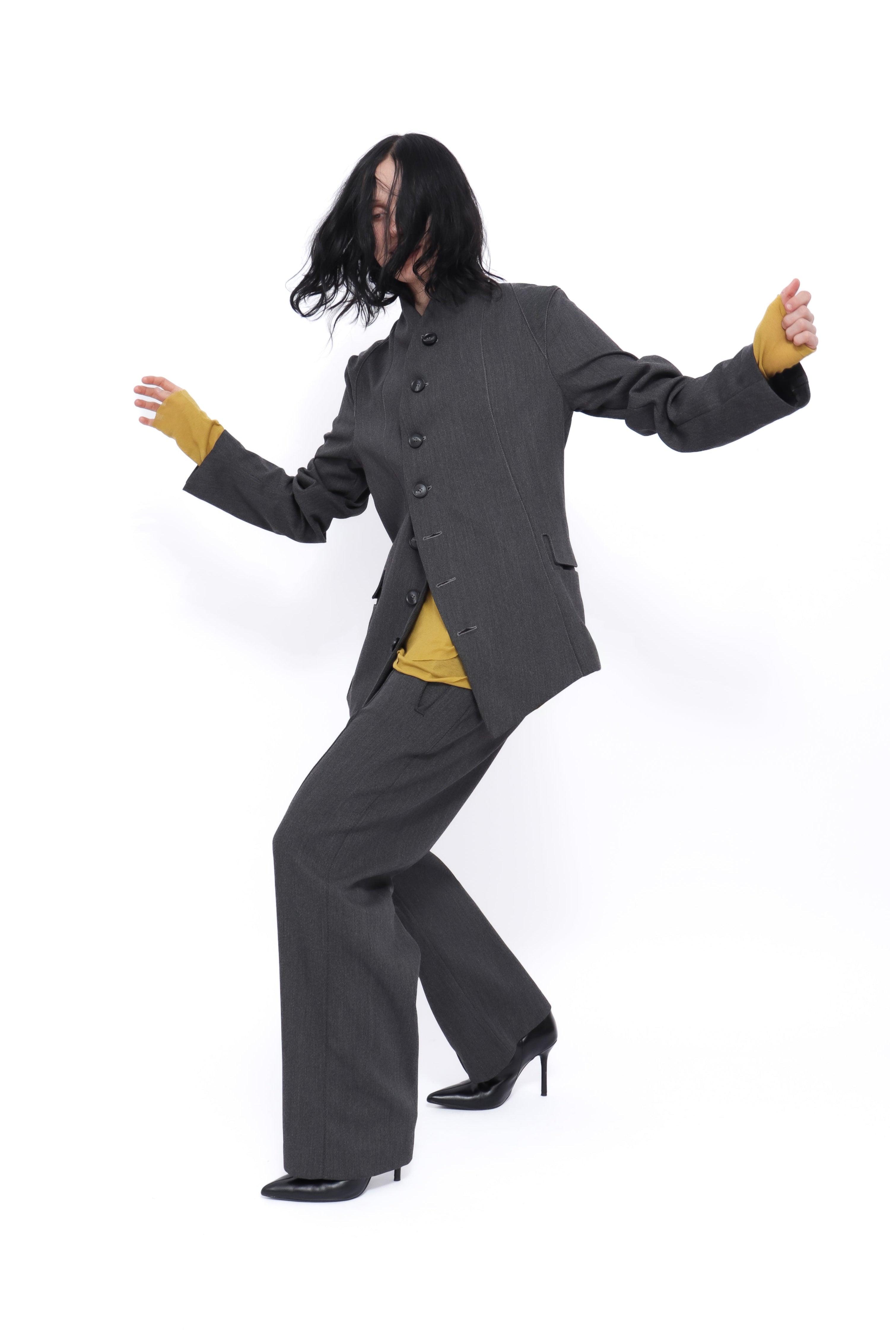 JARNHILD CURVED BLAZER