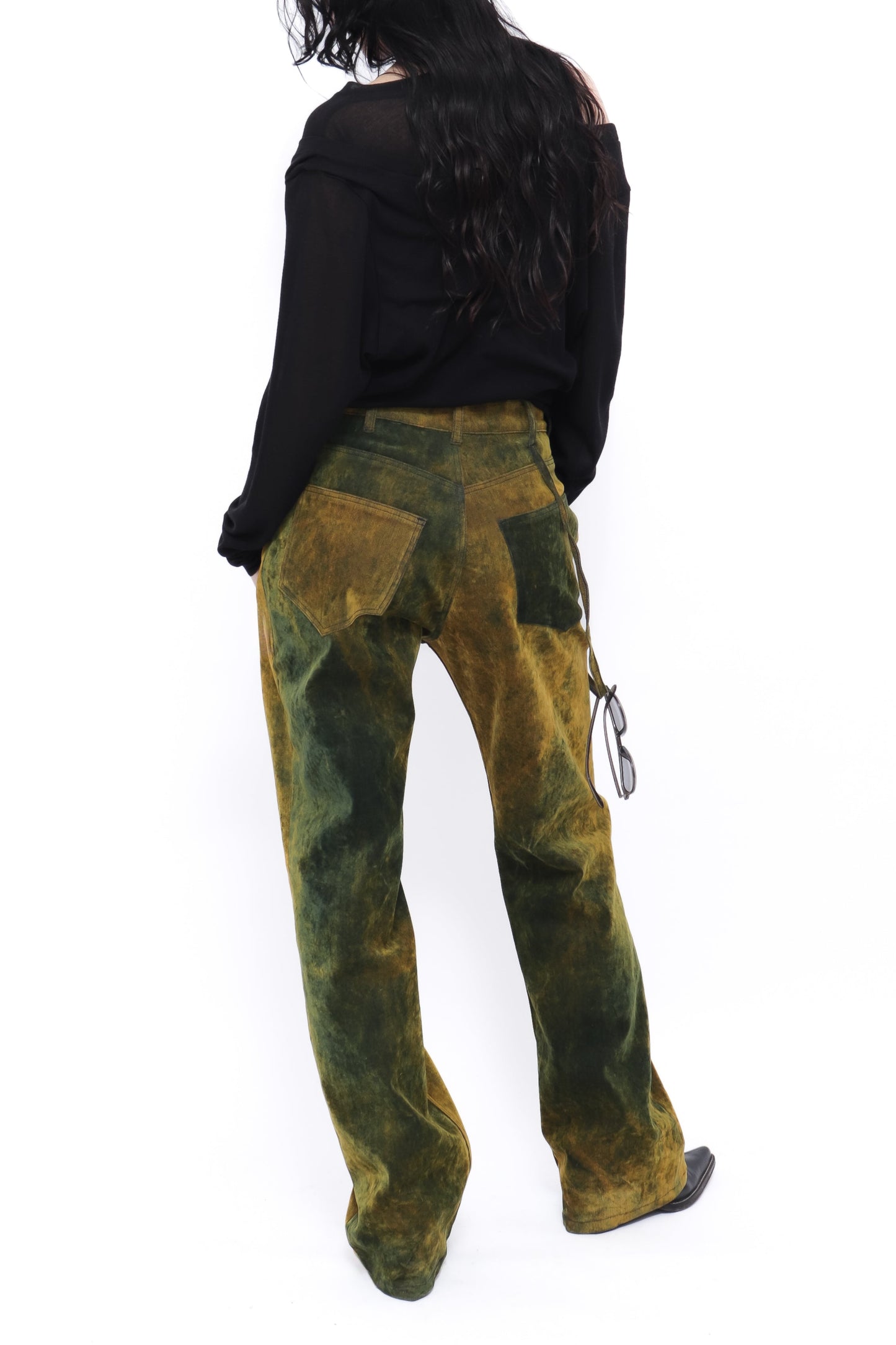TORA TREATED JEANS