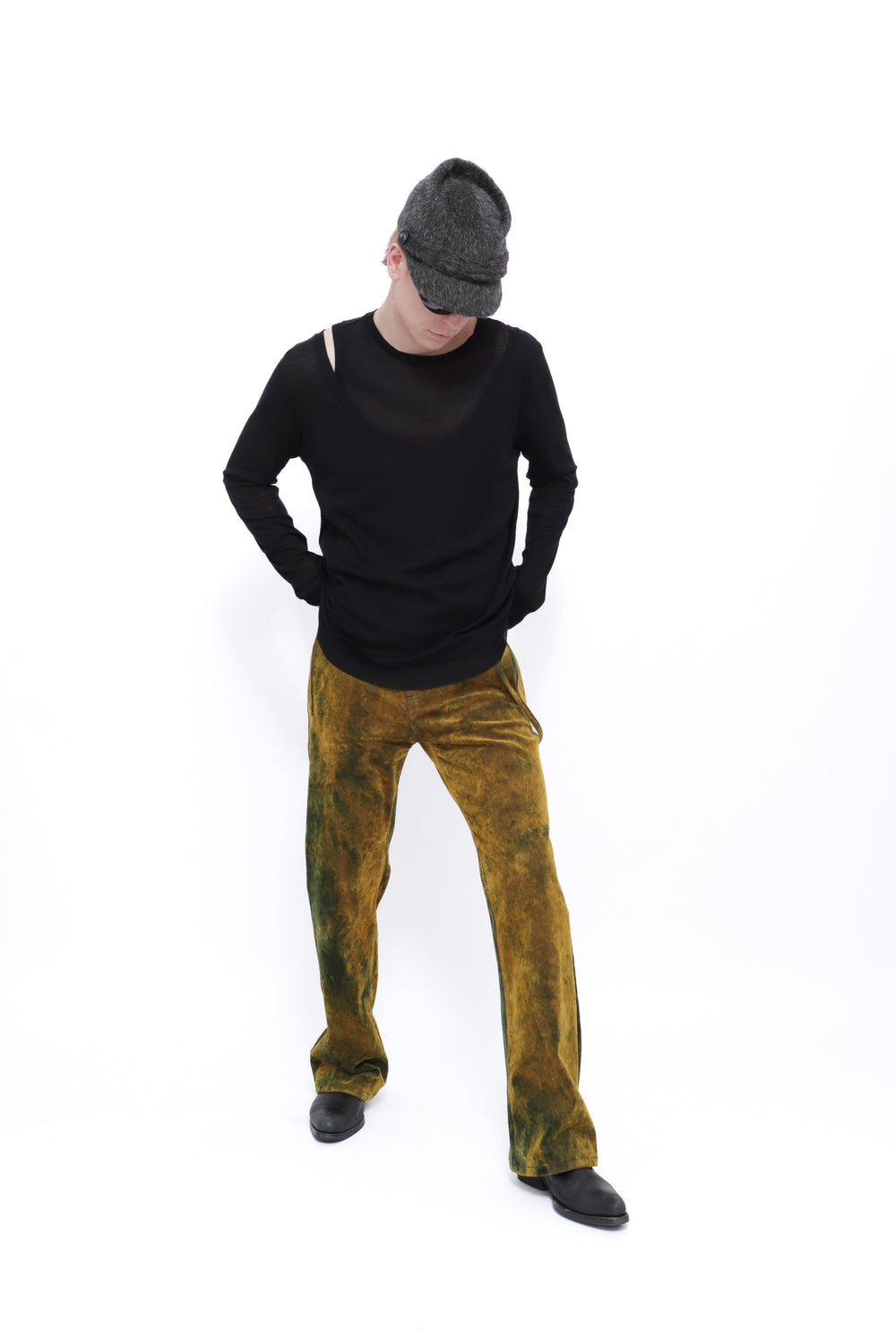 TORA TREATED JEANS