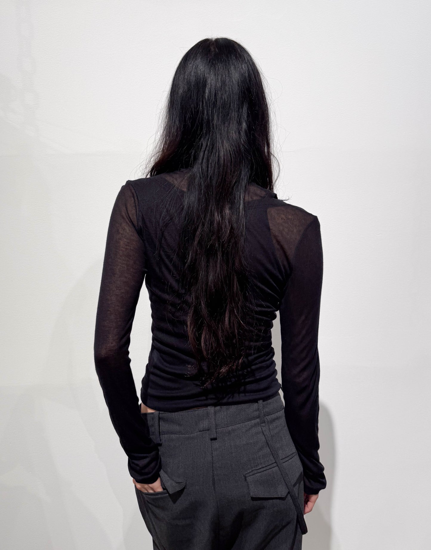 SIGNATURE JERSEY IN ORGANIC BLACK COTTON